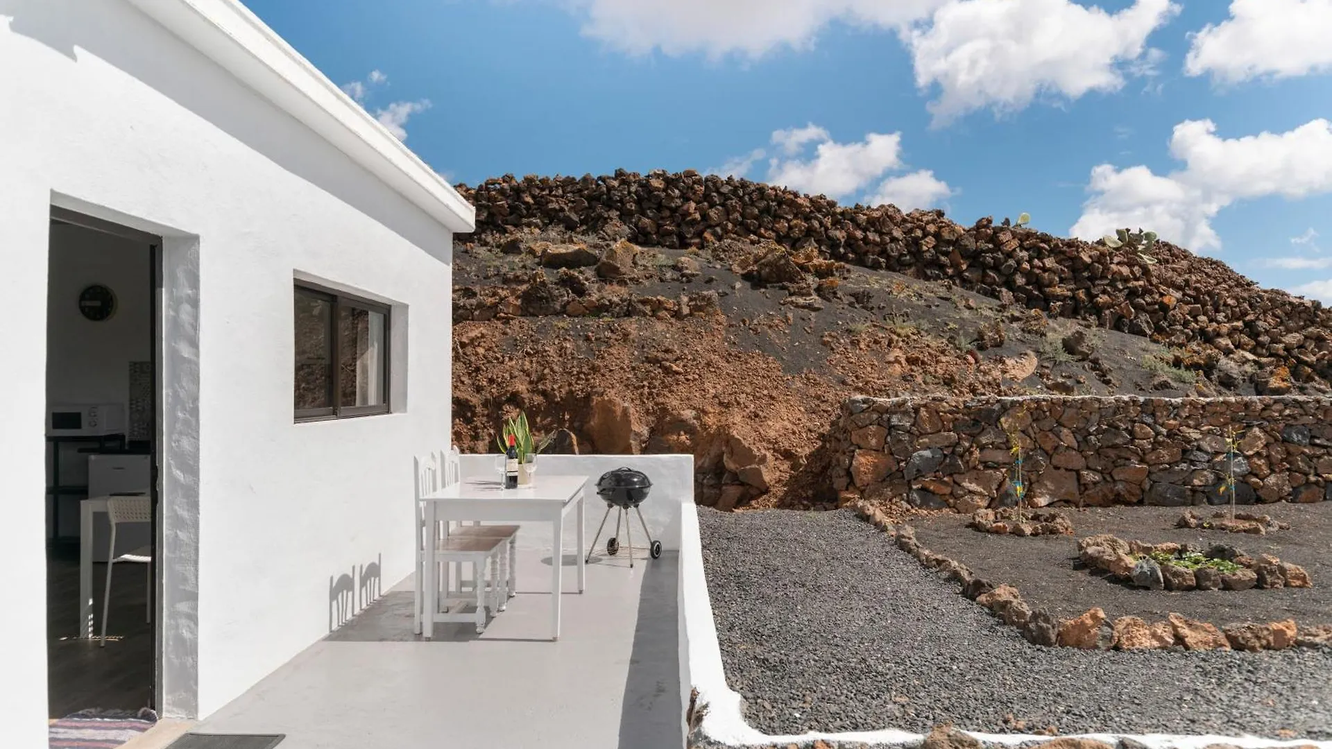 Casa Jonas Villa Tias 0*,  Spain